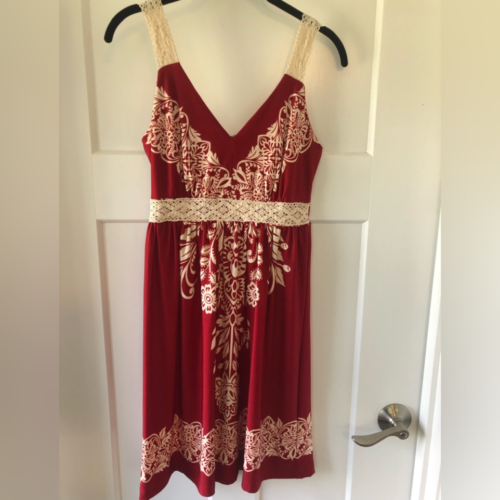 Adorable Maurice’s dress small